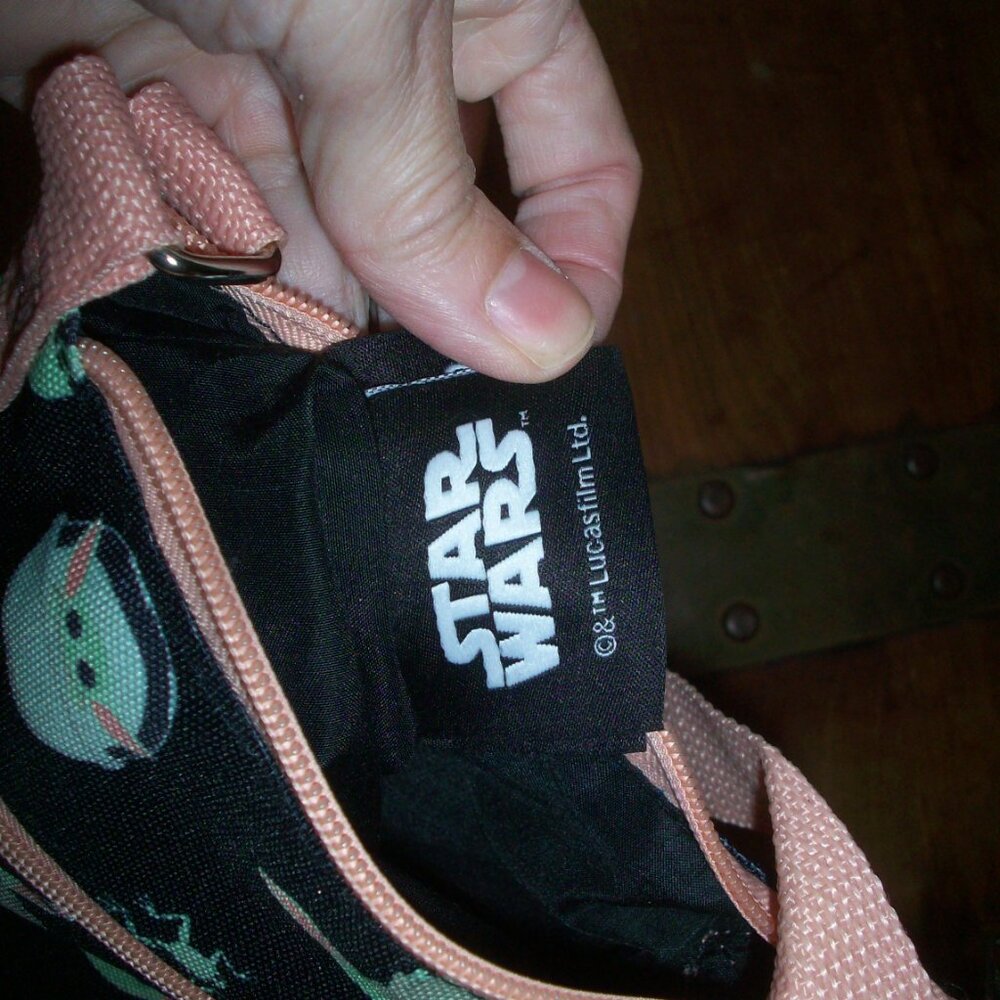 Star Wars Mandalorian Grogu The Child Baby Yoda Crossbody Bag Bioware Black Pink